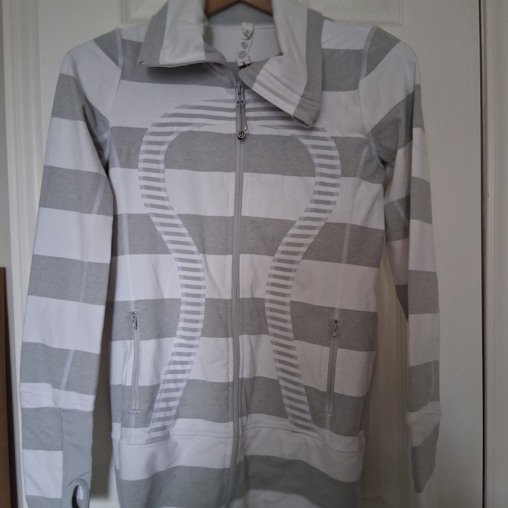 Lululemon Athletica Gray and White Striped Define Jacket